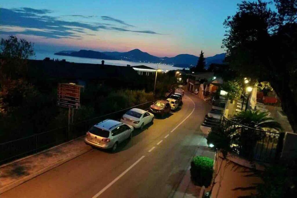 Bmv Room With East Island View Sveti Stefan Exterior photo