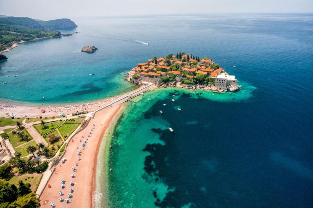 Bmv Room With East Island View Sveti Stefan Exterior photo